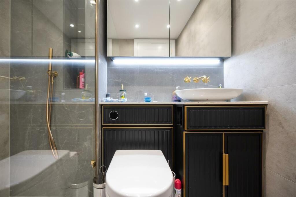 Of 2bedroom *